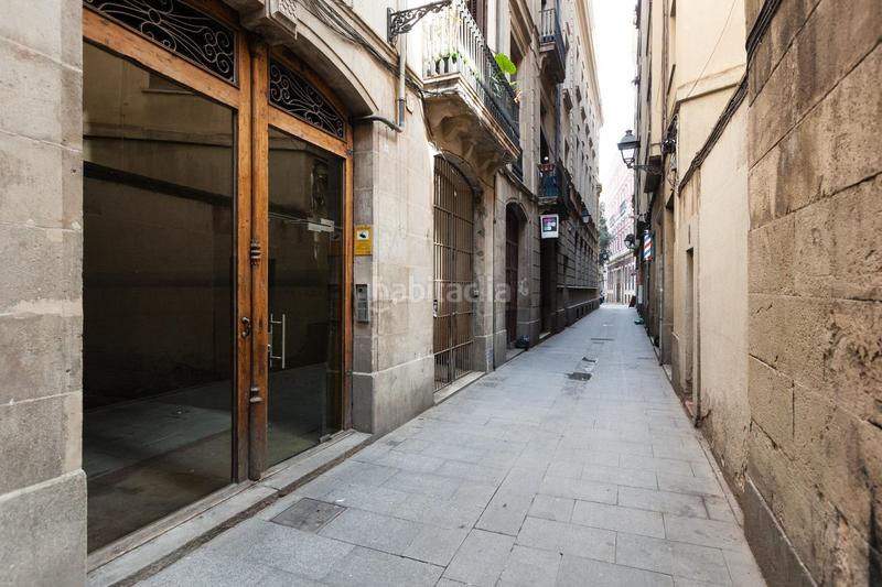 Foto 050ed483-076f-44bf-ba02-7a3e2f067941. Lloguer àtic amb calefacció a Gòtic Barcelona