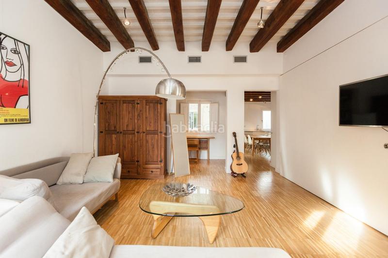 Foto c0cc7231-ee55-4dc4-9039-1bb89ad2122a. Miete dachwohnung mit heizung in Gòtic Barcelona
