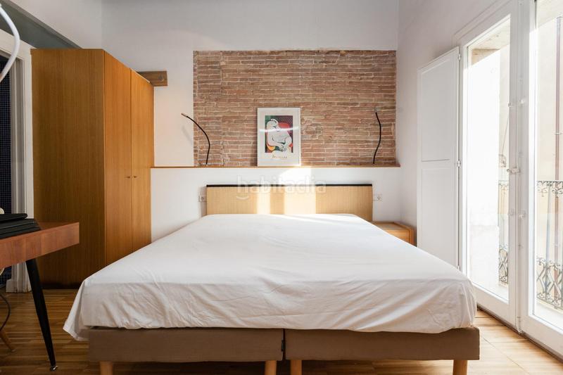 Foto 687603f6-12b7-455c-9b40-e7674e064cf8. Rent penthouse with heating in Gòtic Barcelona