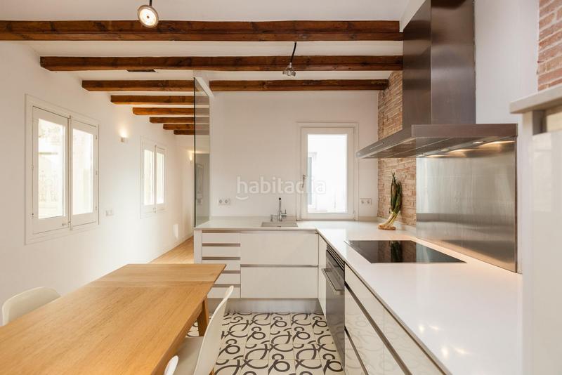 Foto 9d2ac496-0e04-4678-82a3-589de95c44e4. Rent penthouse with heating in Gòtic Barcelona