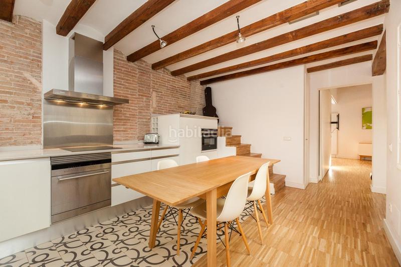 Foto afe31558-688a-4043-90db-c62fe3f0d456. Rent penthouse with heating in Gòtic Barcelona