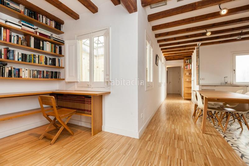 Foto e47bf0c0-fdb7-4bf7-b01b-70070f9a0309. Rent penthouse with heating in Gòtic Barcelona