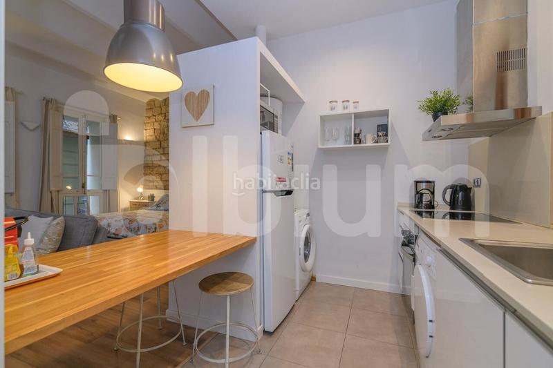 Foto 7ba978bb-985a-4edb-887c-402c7972de37. Alquiler apartamento encantador apartamento en el barrio gótico en Barcelona