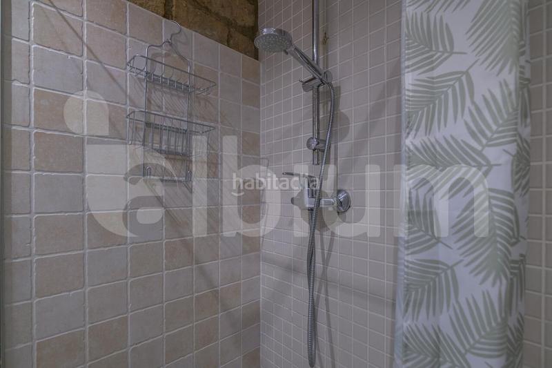 Foto 198b45f0-8714-481b-8f54-e720b2a270ff. Miete appartement in Gòtic Barcelona