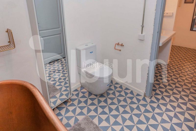 Foto 5a9886a3-a432-455a-8bb3-159204124540. Pis a Gòtic Barcelona