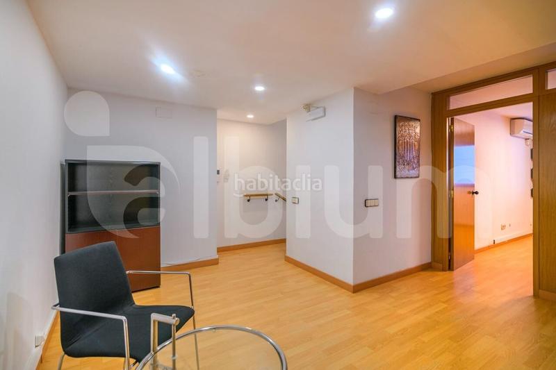 Foto 34ae2133-3105-4996-b17a-a77670fb5840. Local commercial dans La Nova Esquerra de l´Eixample Barcelona