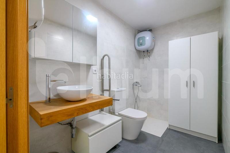 Foto e3fd1a9e-61ec-41d2-b2aa-c79ee3a098e3. Local commercial dans La Nova Esquerra de l´Eixample Barcelona