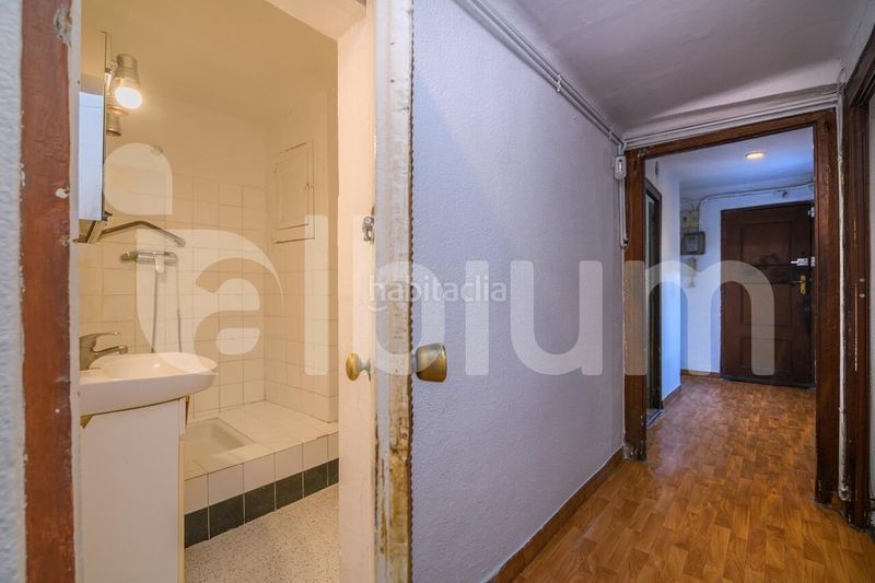 Foto 2d12ceaa-95c2-4992-a43e-220e47a1c29d. Pis amb calefacció a Gòtic Barcelona