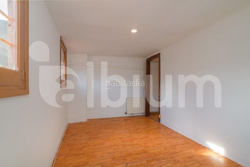 Foto 36e64716-b17b-4984-9965-36d9feb04d06. Pis amb calefacció a Gòtic Barcelona