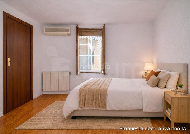 Foto cb3ce8ad-c41b-4361-8ff1-2755786a8742. Pis amb calefacció a Gòtic Barcelona