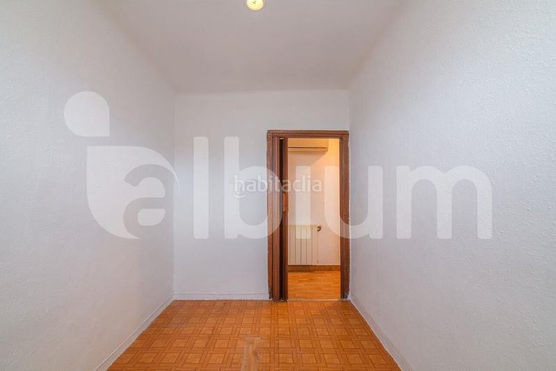 Foto e26d4bdc-910c-4e3b-8687-ac15fc7ccb07. Pis amb calefacció a Gòtic Barcelona