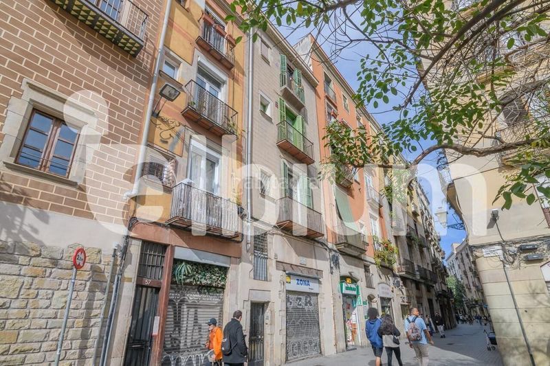 Foto 65010153-b2fe-45b8-b0cb-22d036aac456. Pis amb calefacció a St. Pere - Sta. Caterina - El Born Barcelona