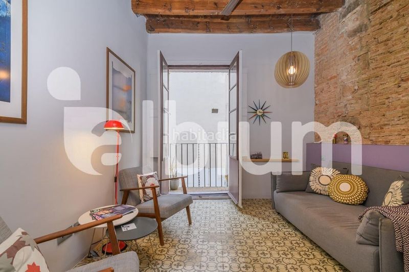 Foto 8bfb64c0-812f-4cbb-9fb9-bb9f9f1ba2f4. Pis amb calefacció a St. Pere - Sta. Caterina - El Born Barcelona