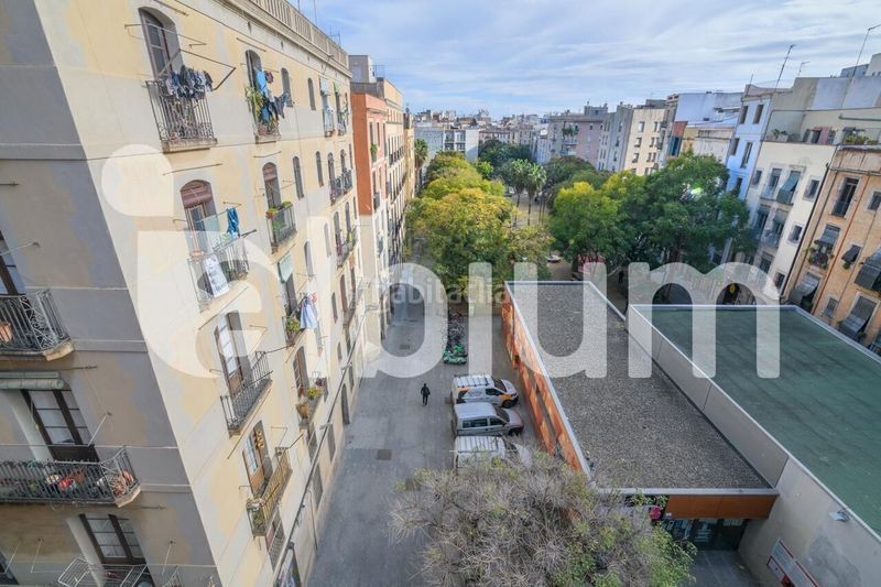 Foto a3e48f2a-2185-404f-b0eb-84277abbdcf6. Pis amb calefacció a St. Pere - Sta. Caterina - El Born Barcelona