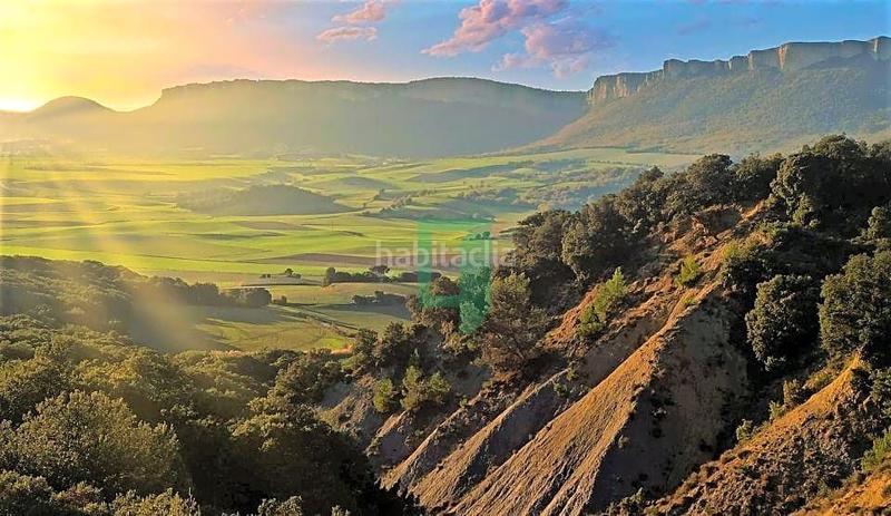 Foto 7b4ce5a2-d482-401e-95c5-780de0127ab1. Casa amb aparcament a Ayegui