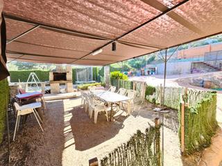 Casa  Carrer boletaires. Casa a 4 vientos en can canals piera