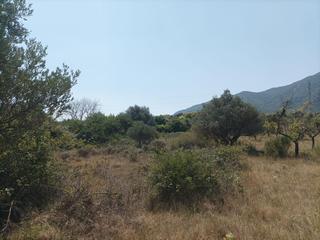 Terreny residencial  42.645242018386064, -2.0342867296594322. Parcela en venta en ayegui, navarra