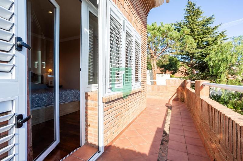 Foto 2ae4a37b-6104-4bee-8503-0944cebfc39e. Casa vive el lujo frente al mar en Teià