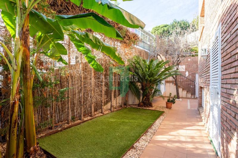 Foto 3b26a465-1684-47c8-8554-c257cac2dd4d. Casa vive el lujo frente al mar en Teià