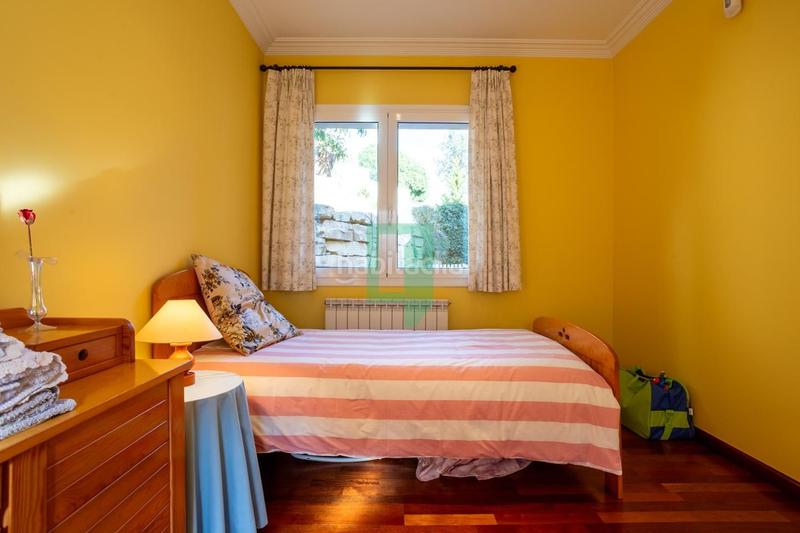 Foto 3cc71f3e-4758-44e6-a772-ce81cb746e34. Casa vive el lujo frente al mar en Teià