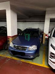 Aparcament cotxe  Passatge riu congost. Parking en riu congost