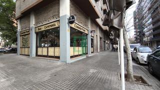 Pas-de-porte Local commercial  Carrer del concili de trento. Traspaso de barrestaurante con licencia c3. bcn