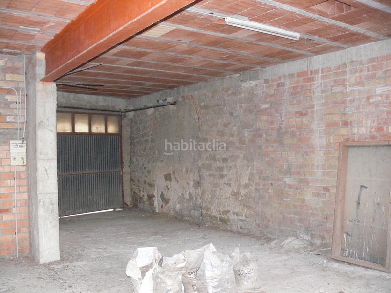 Foto 0b071871-8411-4fdb-9284-e0b50bc96b5c. Edificio in Artesa de Segre