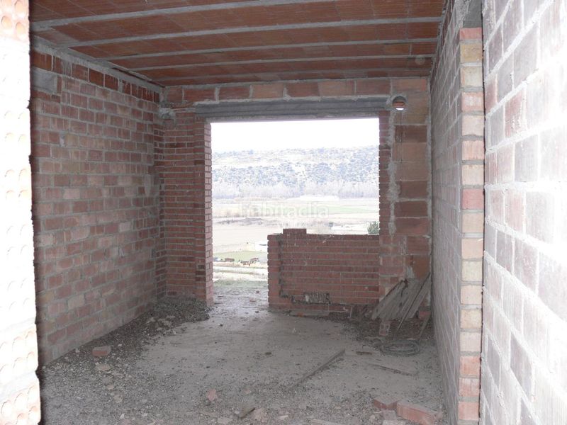 Foto 6a5d5d1f-f274-4188-9846-5d2dc0159364. Edificio in Artesa de Segre
