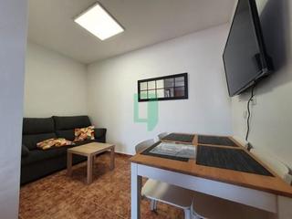 Appartement  Carrer frare lluís amigó. Piso alquilado por habitaciones en torrent