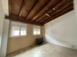 Casa  Carrer del nord. Se vende gran casa en zona residencial tranquila de palafrugell