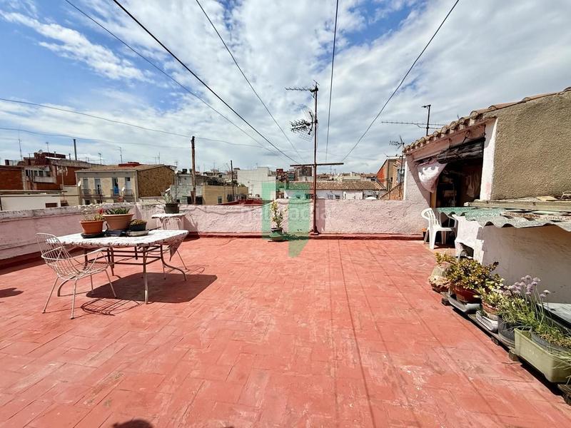 Foto 652ae6bf-7426-4746-b5e7-9161e180580c. Casa adossada a Artigues Badalona