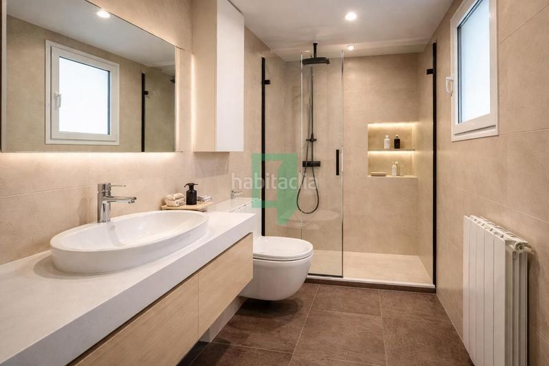 Foto 9a84a367-bec4-4e46-bd60-db453aa4c570. Pis amb calefacció a Centre Badalona