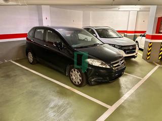 Posto auto  Carrer del mestre lluís millet. Plaza de parking  muy cerca del centro de badalona