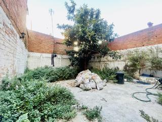 Maison  Carrer de calderón de la barca. Oportunidad en la salud, casa con patio privado!!