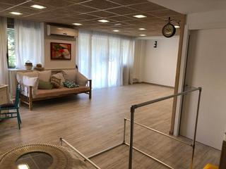 Location Local commercial  De les bases de manresa. Local en alquiler