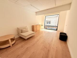 Rent Office space in Carrer de mar 29. Oficina en la calle del mar