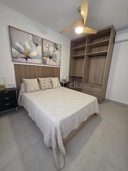 Foto 337a44b1-dfd0-4737-b372-fc18ee9a898d. Planta baja  con piscina de obra nueva 1 habitación en en Fuengirola