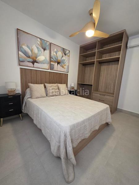 Foto 456dc7d8-aadc-4ef5-8024-79d5108b68cf. Planta baja  con piscina de obra nueva 1 habitación en en Fuengirola