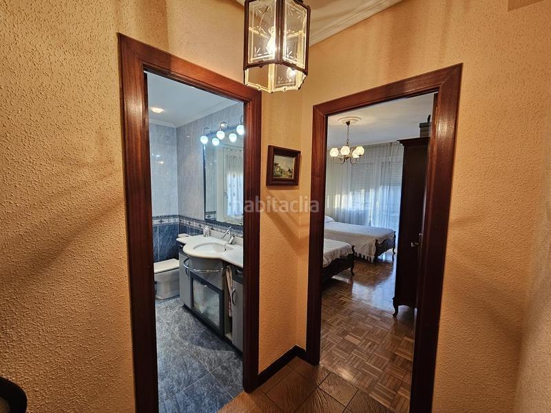 Foto 37a9fd81-de1d-4508-af5b-8cbbf003034e. Piso amplio piso exterior 4 dormitorios con garaje y terrazas en zona tranquila y próxima al centro en Estella / Lizarra