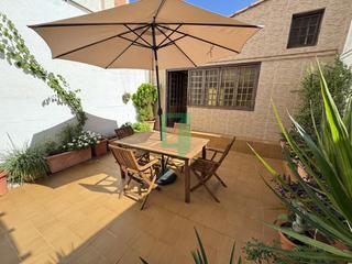 Appartement  Carrer de la mercè. Piso en el centro de badalona con terraza soleada