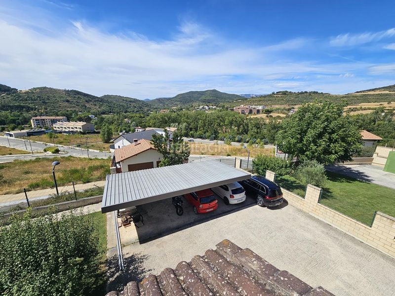 Foto 15943e5b-363d-4509-9093-710e037cd1c9. Casa amb calefacció aparcament a Estella / Lizarra
