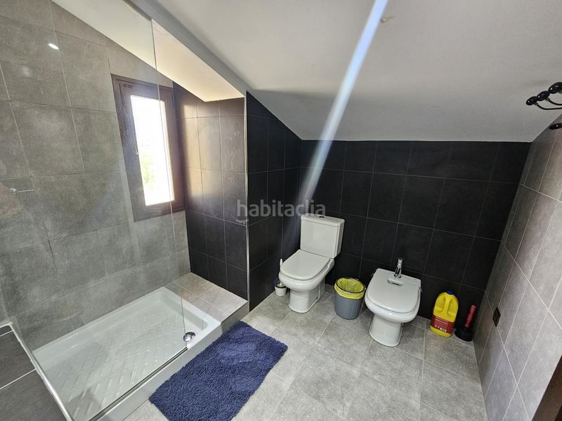 Foto c853696b-6abe-4f5b-81f2-cee03ebaa725. Casa amb calefacció aparcament a Estella / Lizarra