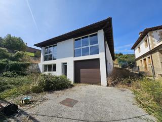 Maison  Las cruces. Chalet independiente a terminar en bearin, junto a estella.