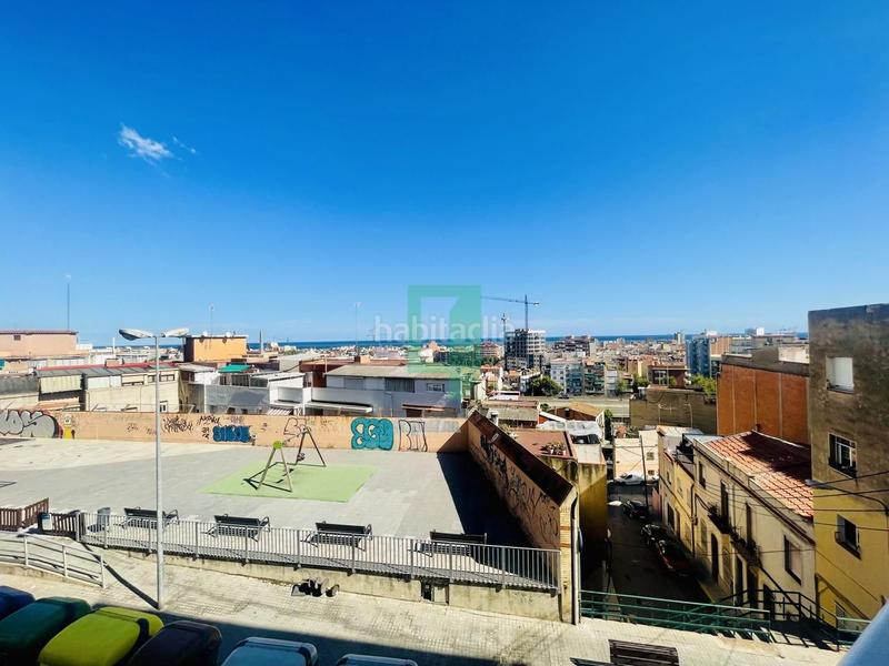 Foto 1fccf286-50cd-415a-bbdd-9100afb938ab. Pis a Sant Crist Badalona
