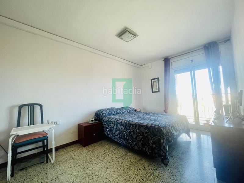 Foto 38b3d9ea-9b7d-4ff1-bd05-af13e8438b30. Pis a Sant Crist Badalona