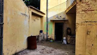 Terreno residenziale  Carrer d'alfons xii. Parcela en el centro de badalona