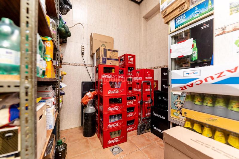 Foto dadc4636-94a5-40bf-ad3d-fd4f5adf548e. Geschäftsraum in badajoz 14 in Zona Renfe Alcorcón