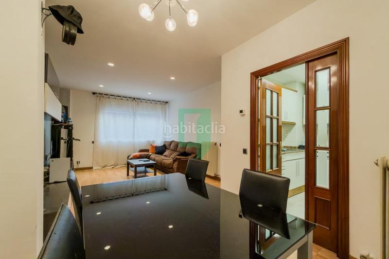 Foto 92f68365-f4bf-4476-aa28-c08e2c66e7ab. Erdgeschoss mit heizung pool in Puigfred Badalona