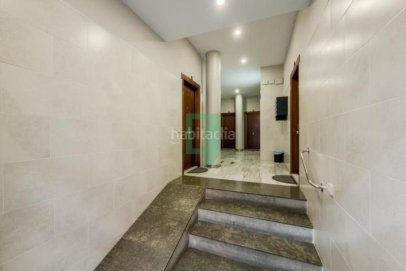 Foto c54a8ea1-7524-4576-91e0-6a515319996f. Planta baixa amb calefacció piscina a Puigfred Badalona