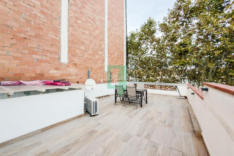 Foto 1018c421-cc2e-4fae-820c-023e9bba44f5. Casa adossada amb calefacció a Progrés - Pep Ventura Badalona